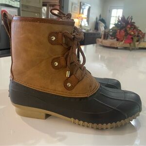 Women's Tommy Hilfiger Brown Duck Boots